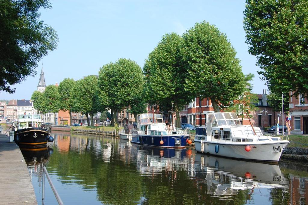 B&B De Peperbus Lokeren Bagian luar foto